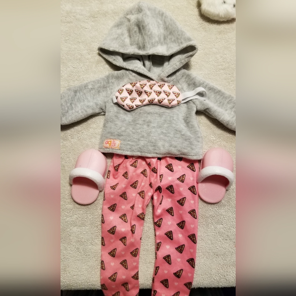 Seven Doll Pajama Sets, Mostly Our Generation - Picture 7 of 8